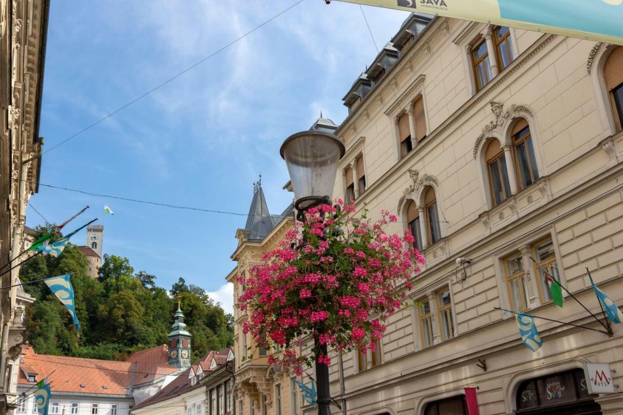 Apartment Fine Dalmatinova Ljubljana Luaran gambar